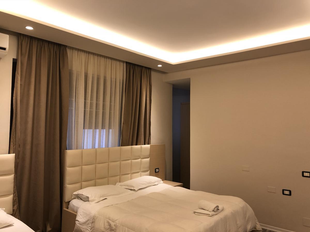 Hotel Lungomare Vlorë Exterior foto